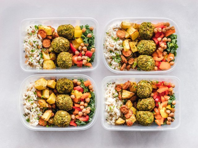 Comment structurer un repas riche en protéines pour la perte de poids ?